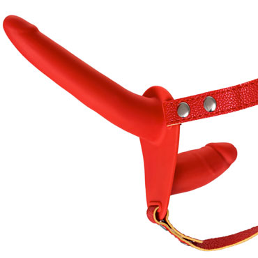 Toyfa Black&Red Double Strap-On, красный - Страпон на креплении со вставкой - купить в секс шопе