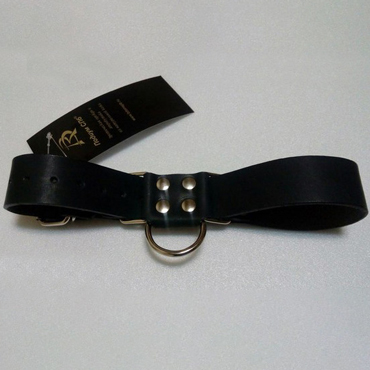 Podium Ременные наручники с полукольцом широкие, черные, Из натуральной кожи с регулировкой
