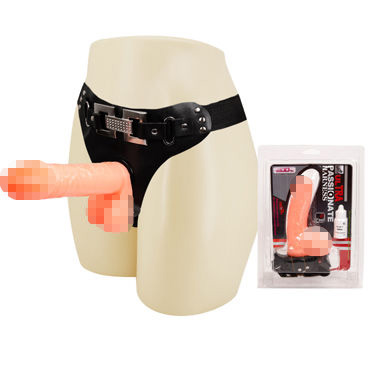 Baile Ultra Passionate Harness, телесный, Страпон с вибрацией