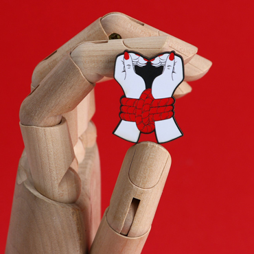 Значок деревянный «Шибари», аниме - фото, отзывы