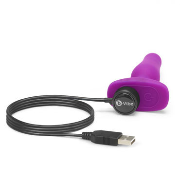 B-Vibe Novice Plug, фиолетовый - Анальный премиум-миниплаг - купить в секс шопе