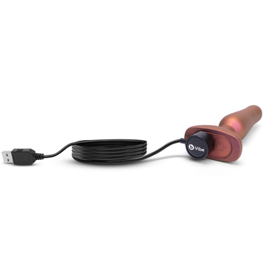 b-Vibe Novice Plug, красная - Анальный премиум-миниплаг из лимитированной коллеции - купить в секс шопе