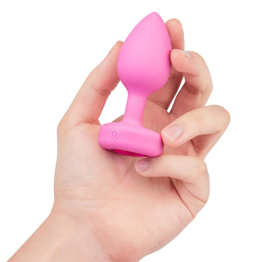 Анальный розовый плаг VIBRATING HEART SHAPE JEWEL PLUG - Пробка с вибрацией и кристаллом-сердцем в основании - купить в секс шопе
