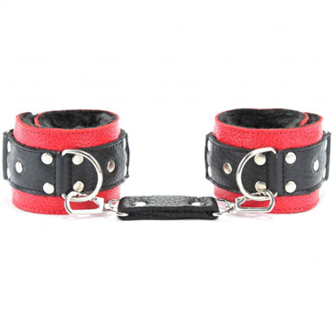 BDSM Арсенал Наручники с мехом, черно-красные - Из натуральной кожи - купить в секс шопе