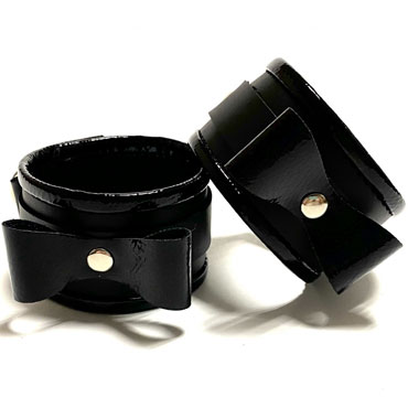 BDSM Арсенал Наручники с бантиками из эко-кожи, черные