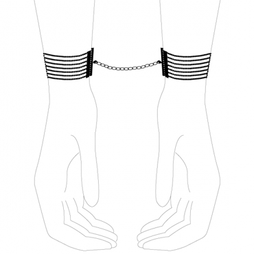 Bijoux Magnifique Metallic chain Handcuffs / Bracelets, серебристые - подробные фото в секс шопе Condom-Shop