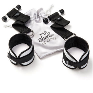 Fifty Shades of Gray Ultimate Control - Мягкие наручники с фиксацией на дверь - купить в секс шопе